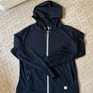 Vuori black zip up